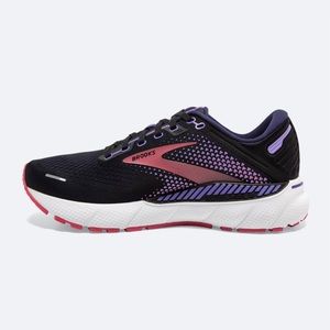 Brook’s Running Sneakers Adrenaline GTS 22 Size 8.5